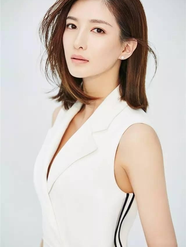 ¾罫CPǲرᴩŮ񶼺ͽϷȥ