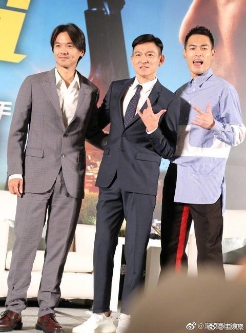 什么叫不老?81岁的谢贤,70岁的郑少秋,56岁的刘德华