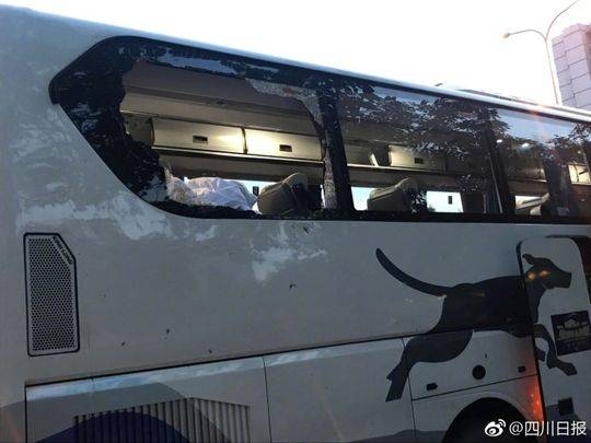���������ߣ�����Ϊ�ҵ�ס�����ķ�ʯ �����޸���