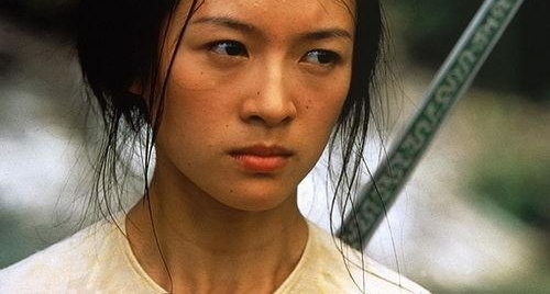 38岁章子怡近照曝光,满脸雀斑似大妈,嫁三婚汪峰被赞最美后妈