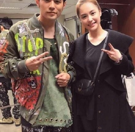 ܽ׵ķ˿ϯ˴ȦЩǴ󿴹ݳᣡ