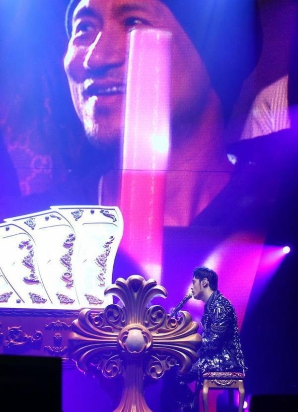 ܽ׵ķ˿ϯ˴ȦЩǴ󿴹ݳᣡ