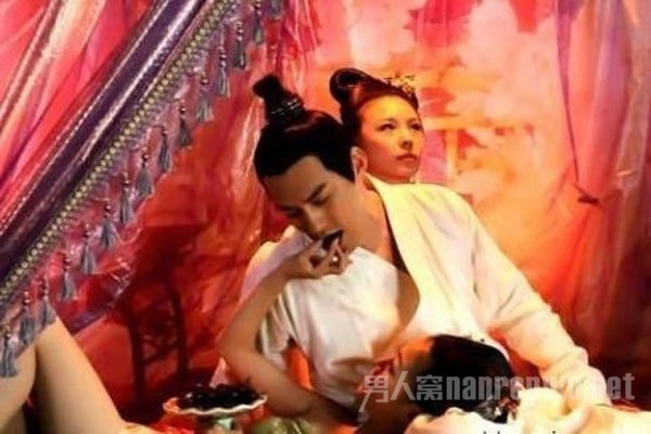 ɫӾʮ˽ͷ ҳҪעСӹۿ