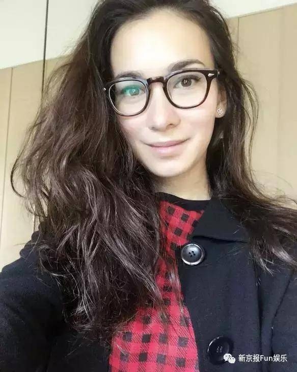 ս2Ů¬Ϊ⾩ˣѪò⳰Ц