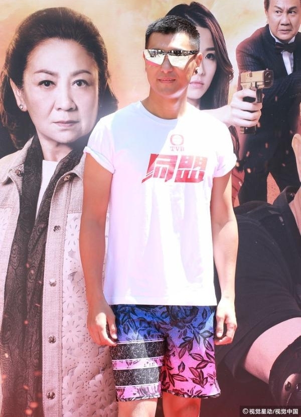 胡定欣姚子羚"水上激斗" 陈展鹏坦承与单文柔恋情