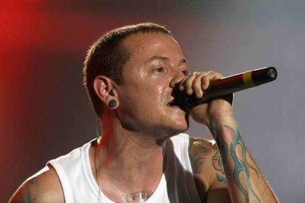 林肯公园主唱死亡证明书出炉 模仿好友上吊让人心痛