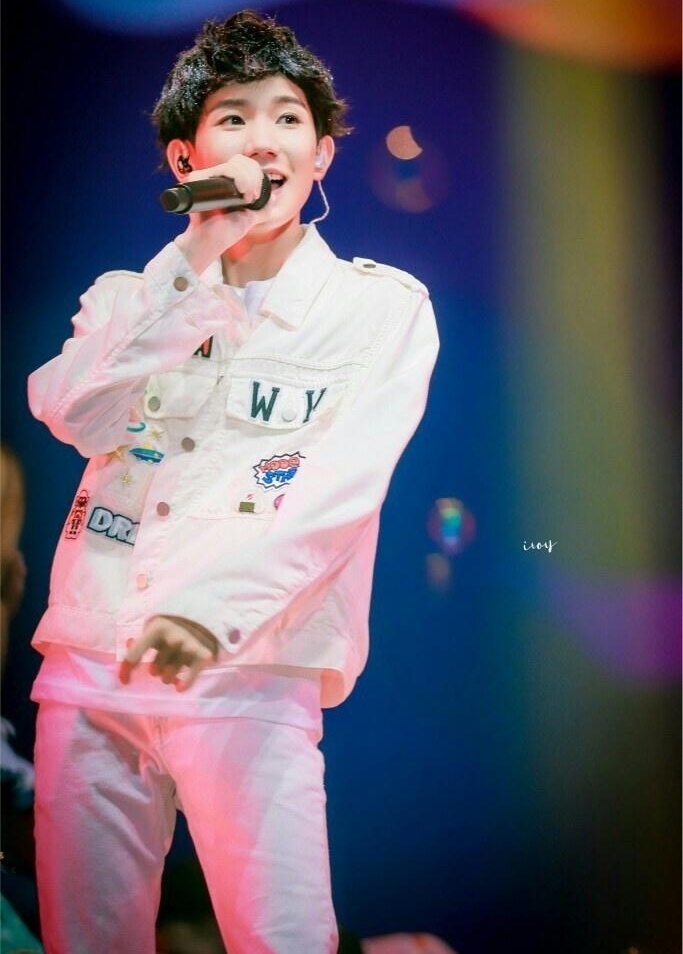 演艺圈风起云涌,新晋男神层出不穷!不仅颜值高演技好人气很棒棒