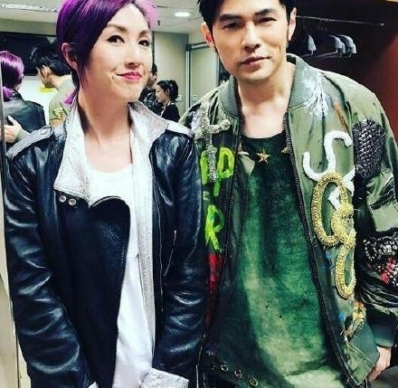 ܽ׵ķ˿ϯ˴ȦЩǴ󿴹ݳᣡ