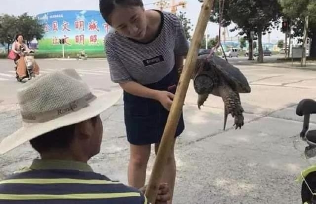 ��ү��ͷ���ڹ꣬���ڹ�����1000���ˣ�����ֻ��2000�飡