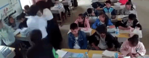 ������Ů��ʦ�ȶ��� �������Ȼػ�