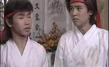 蜜桃说:他被称为亚洲舞王,最后却被三线网红拿下?