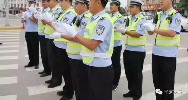 马莉方县长携四套班子领导看望慰问一线执勤民警辅警