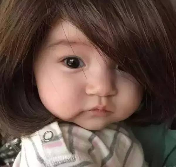 杨幂又签了个新疆妹子,曾被赞中戏素颜女神?!我只想知道她会不会超越热巴...