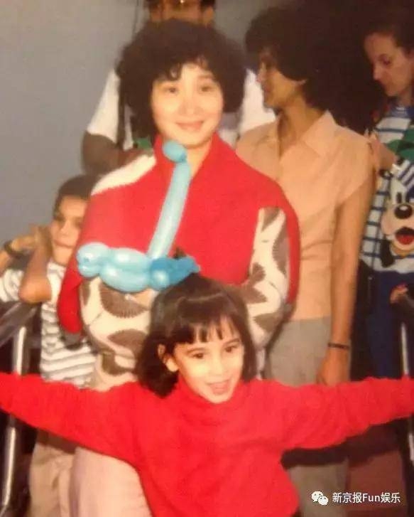 ս2Ů¬Ϊ⾩ˣѪò⳰Ц