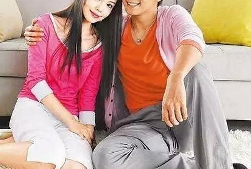 蜜桃说:他被称为亚洲舞王,最后却被三线网红拿下?