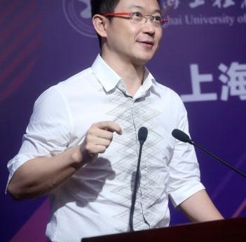 “产学研”音乐基地落户上海 周深透露新专辑发布在即