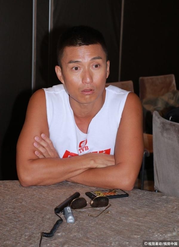 胡定欣姚子羚"水上激斗" 陈展鹏坦承与单文柔恋情