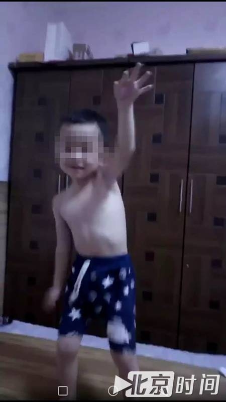 ������ͯ������У���������������������˱�����