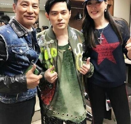 ܽ׵ķ˿ϯ˴ȦЩǴ󿴹ݳᣡ