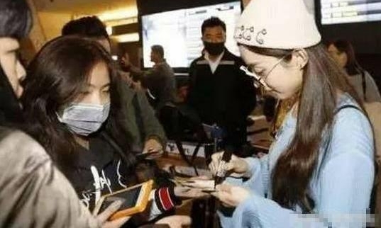 ӱǼϷҵǷˮ𣬵ȴһֱû