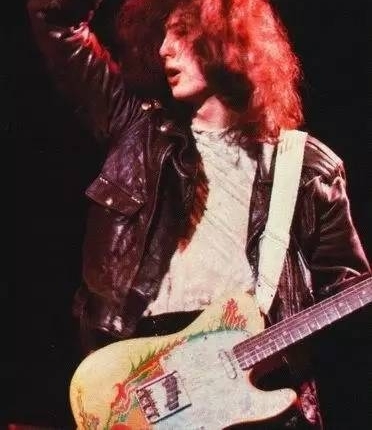 不朽经典:齐柏林飞艇《天堂阶梯》音乐解析