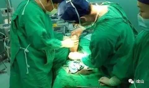 ��ͻ����Ů��ȫ���ദ���������ˣ�����һ�ߣ���������8Сʱ����