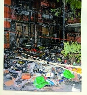 酒后纵火获罪 楼内居民帮求情
