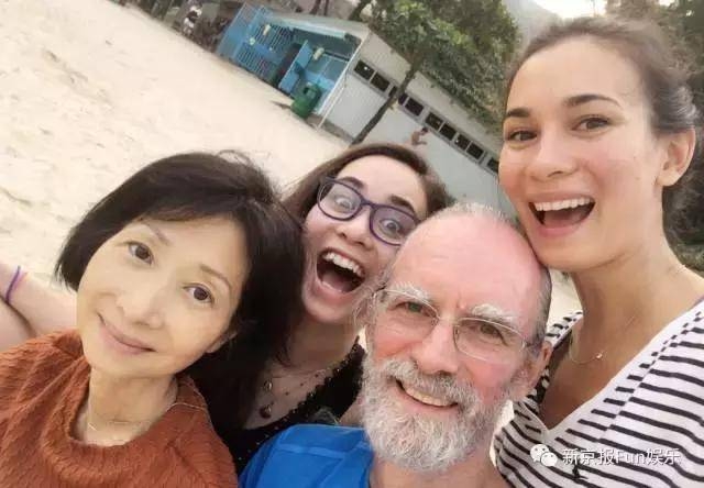 ս2Ů¬Ϊ⾩ˣѪò⳰Ц