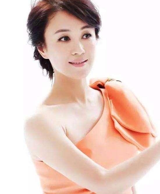 曾是内地第一美女,因吸毒自毁前程,如今身价千万却嫁不出去