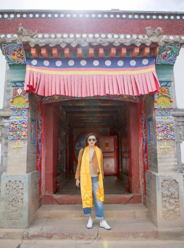 ֮սգŮζڣ˿˥ϣѣ´Ӳ