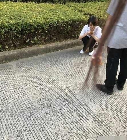 Ƭż֣ˬһֻЦĳֶڵѴ