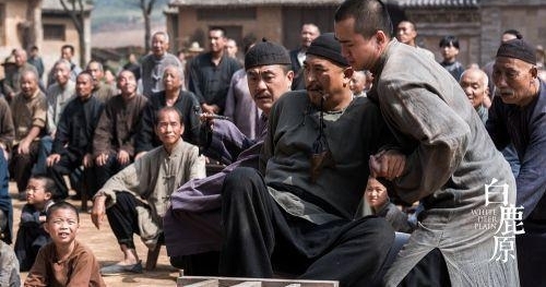 《秦时》的三角关系也可以这么暖?《春风十里》都青春在年纪上了