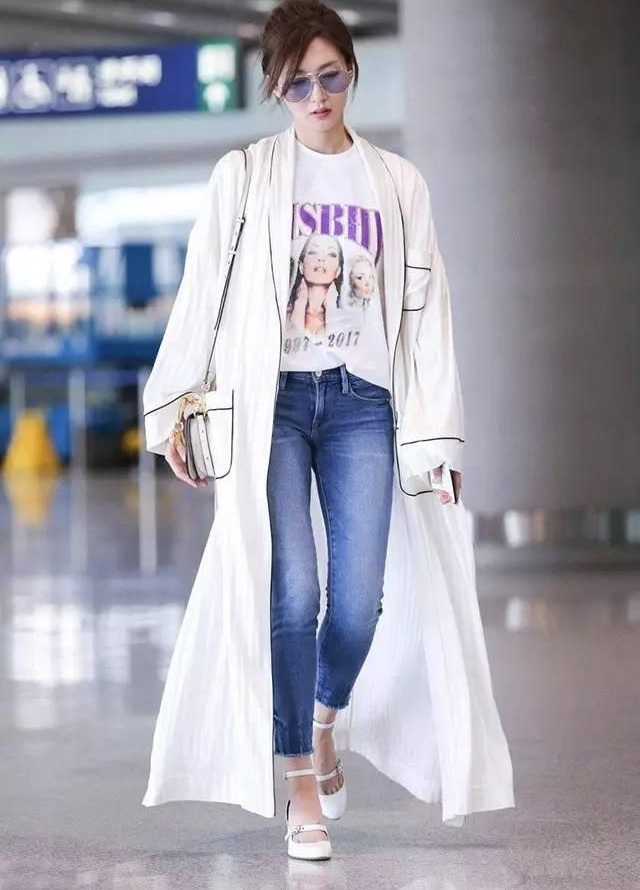 ¾罫CPǲرᴩŮ񶼺ͽϷȥ