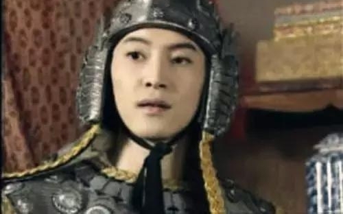 新人王一博捞到好角色,邓超佟大为却要跑龙套?贵圈还得靠背景!