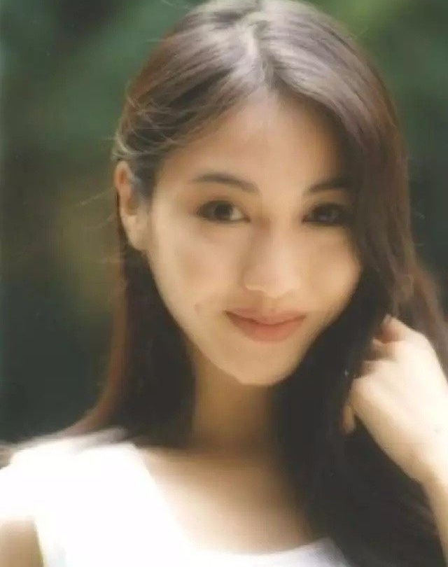 娱乐圈十大最干净女星,第一名现在很少有人认识了!