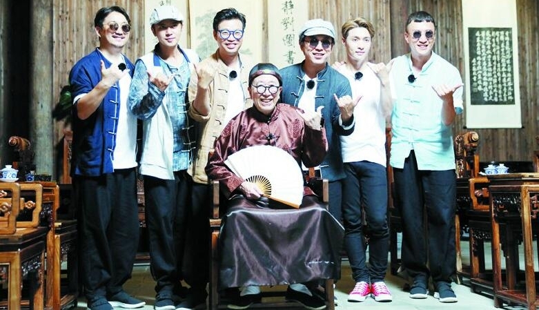 孙红雷劝黄渤换发型 锛偧?尢粽斤紓选手争当掌柜