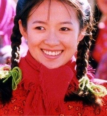 38岁章子怡近照曝光,满脸雀斑似大妈,嫁三婚汪峰被赞最美后妈