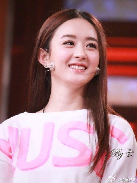 赵丽颖在微博做了这件事,竟引来网友的欢呼叫好