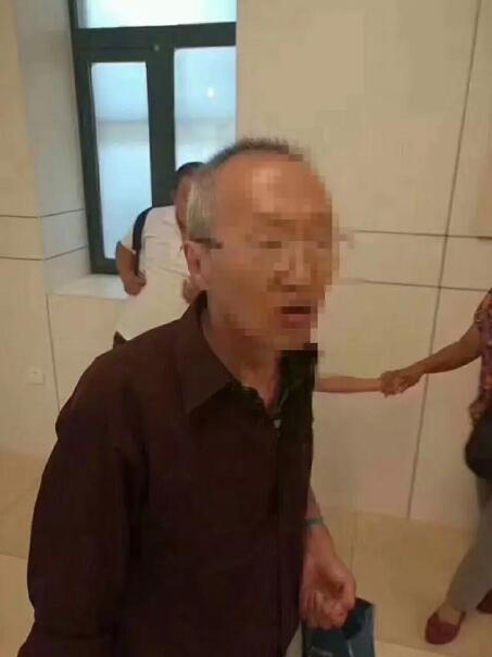 ������������ҽ�¼������ּ߳����ӱ���ͻϮҽ��