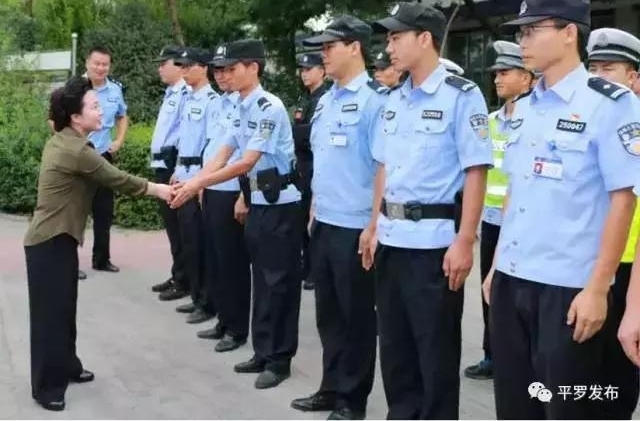马莉方县长携四套班子领导看望慰问一线执勤民警辅警
