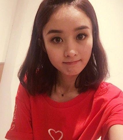 赵丽颖在微博做了这件事,竟引来网友的欢呼叫好