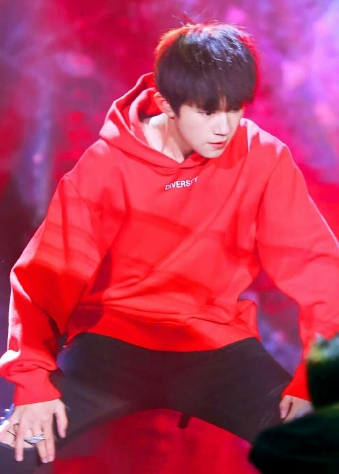 演艺圈风起云涌,新晋男神层出不穷!不仅颜值高演技好人气很棒棒