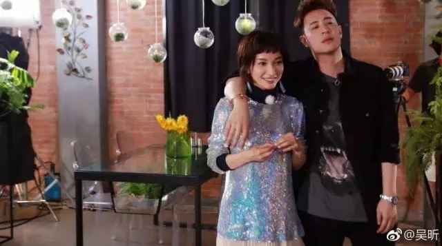 ̸ˣźҪγӳɻ飬λɢ