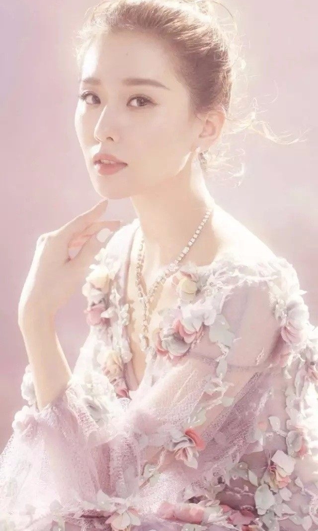 娱乐圈十大最干净女星,第一名现在很少有人认识了!