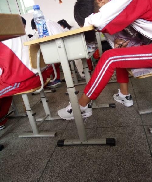 ��ͷ�壬�ֻ����ڻ������ǣ������⼸��ͼ���������ˣ�
