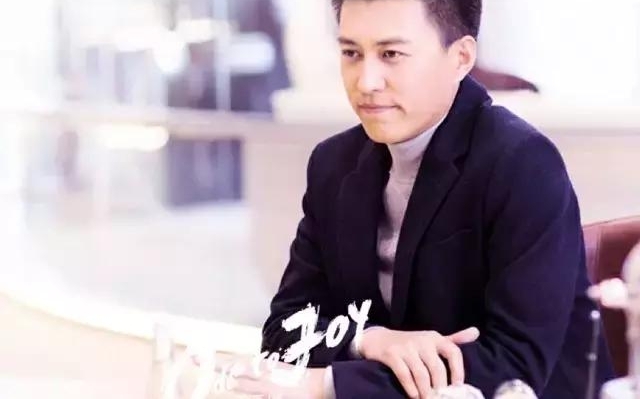 30岁才出道,前半生中演重情重义男子,他会否成下一个靳东?