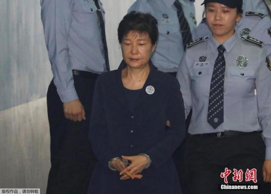 韩总统府发现近万份朴槿惠政府文化界黑名单文件
