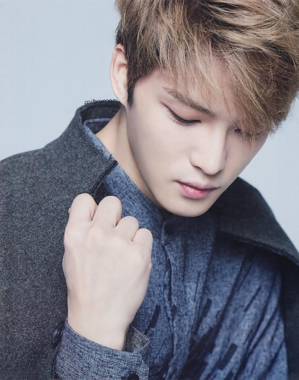 金在中整容前后图片 双眼皮真得后天长的?