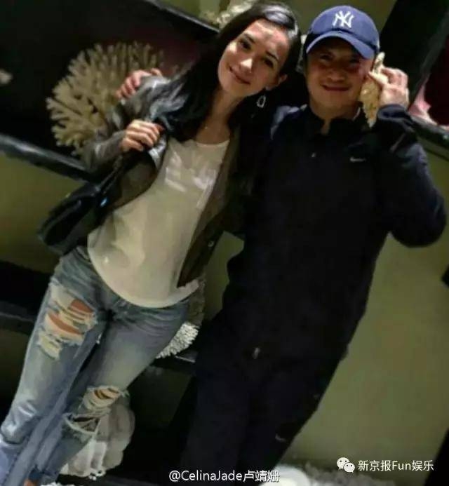 ս2Ů¬Ϊ⾩ˣѪò⳰Ц