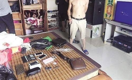 下车一分钟 被偷5000元